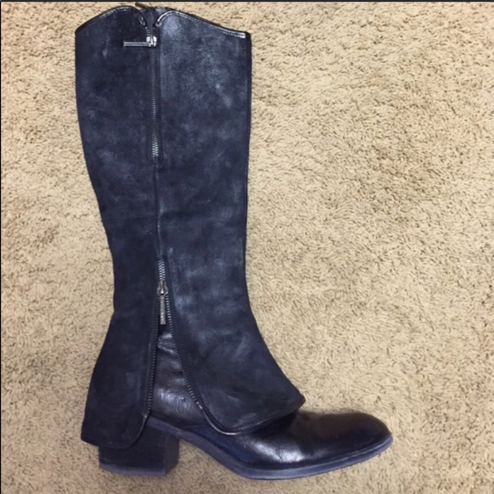 Donald Pliner boots